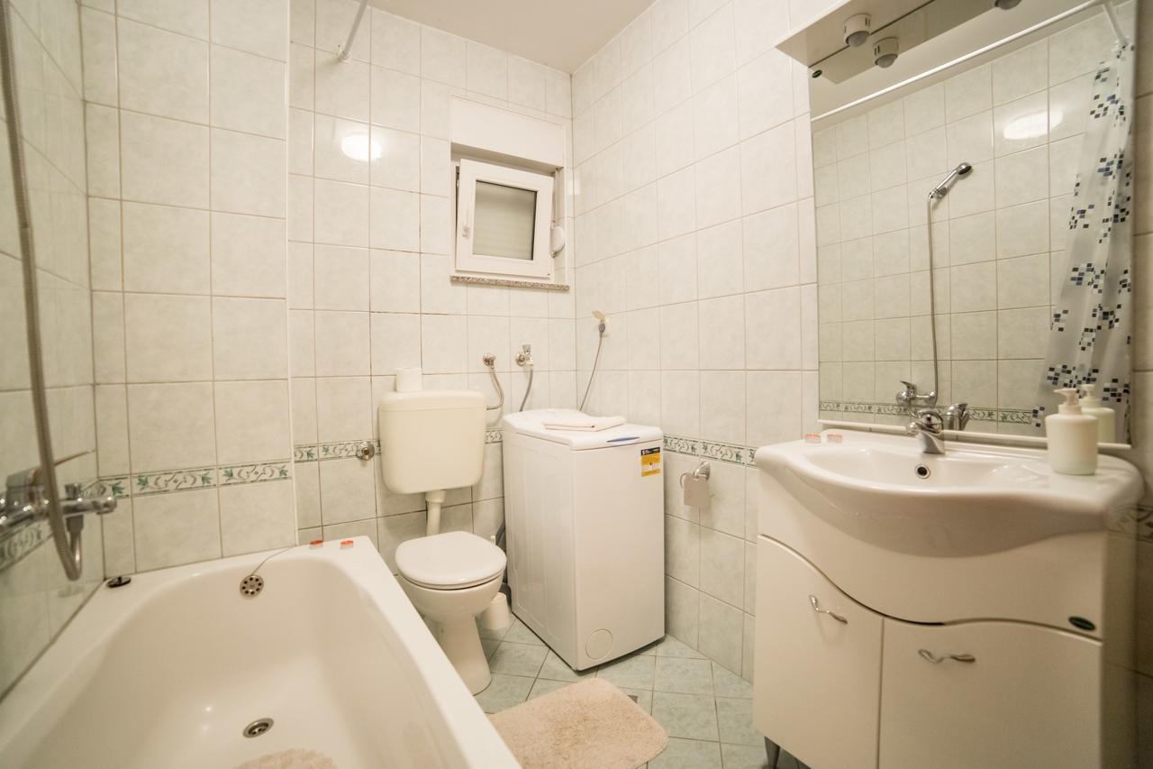 Apartment Clear Sky Башка-Вода Екстер'єр фото