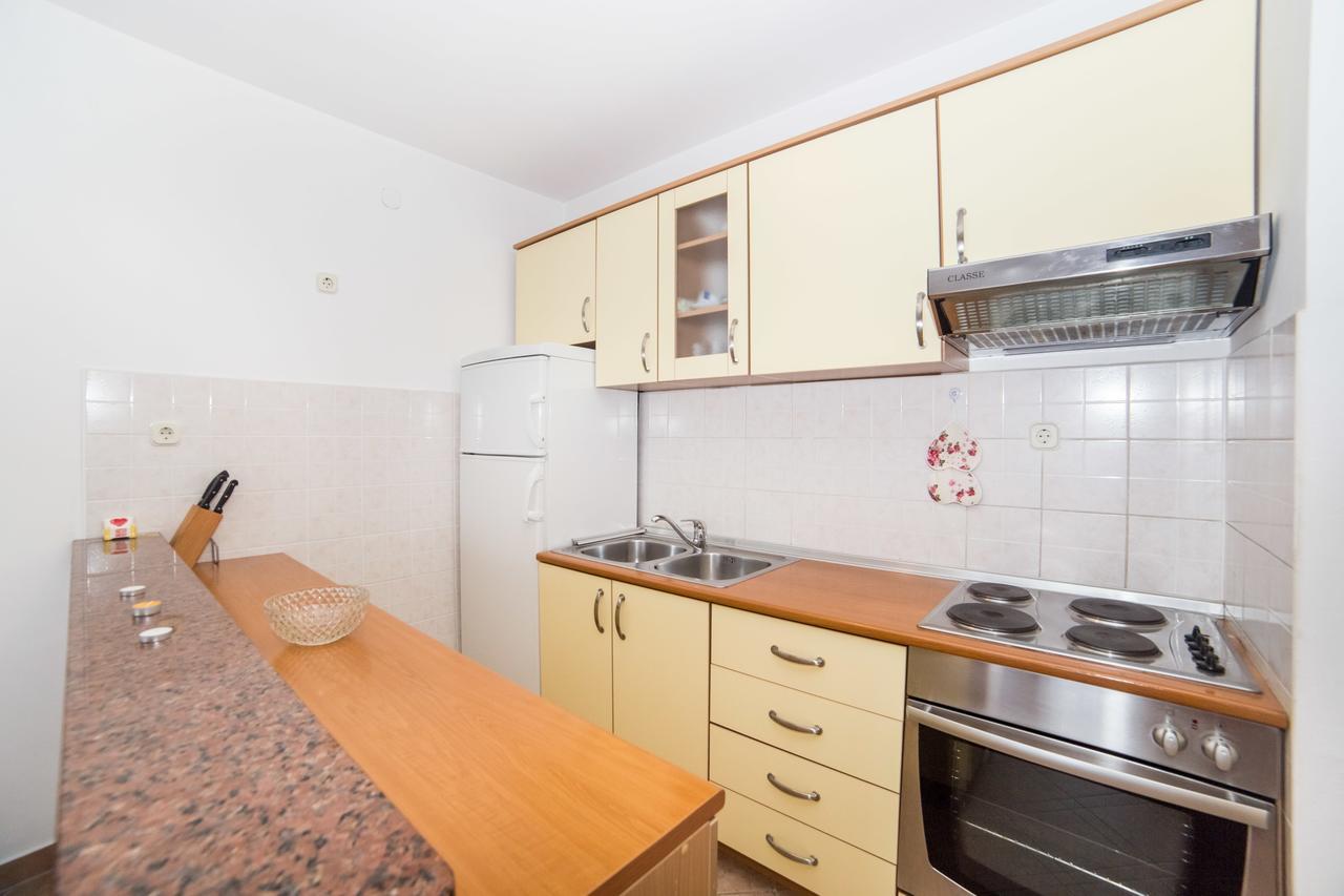 Apartment Clear Sky Башка-Вода Екстер'єр фото