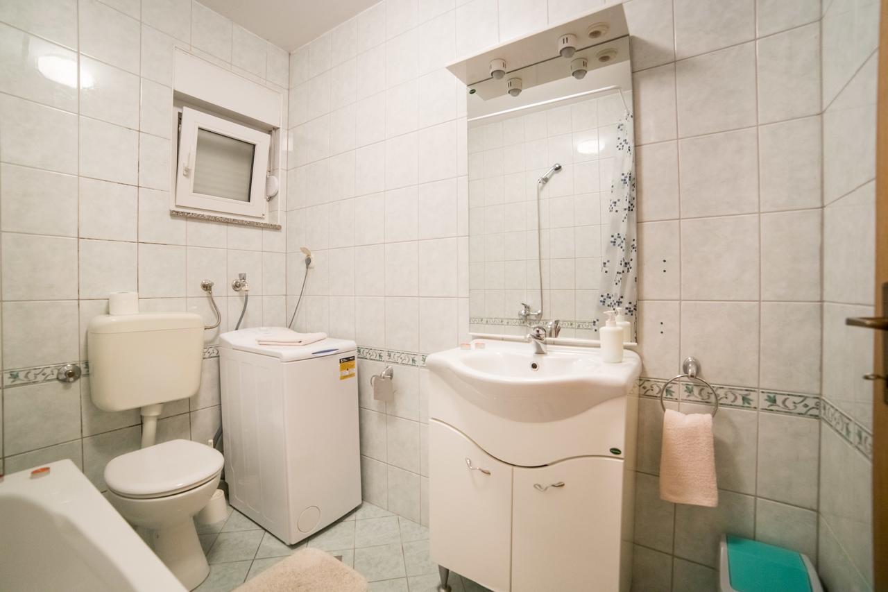 Apartment Clear Sky Башка-Вода Екстер'єр фото