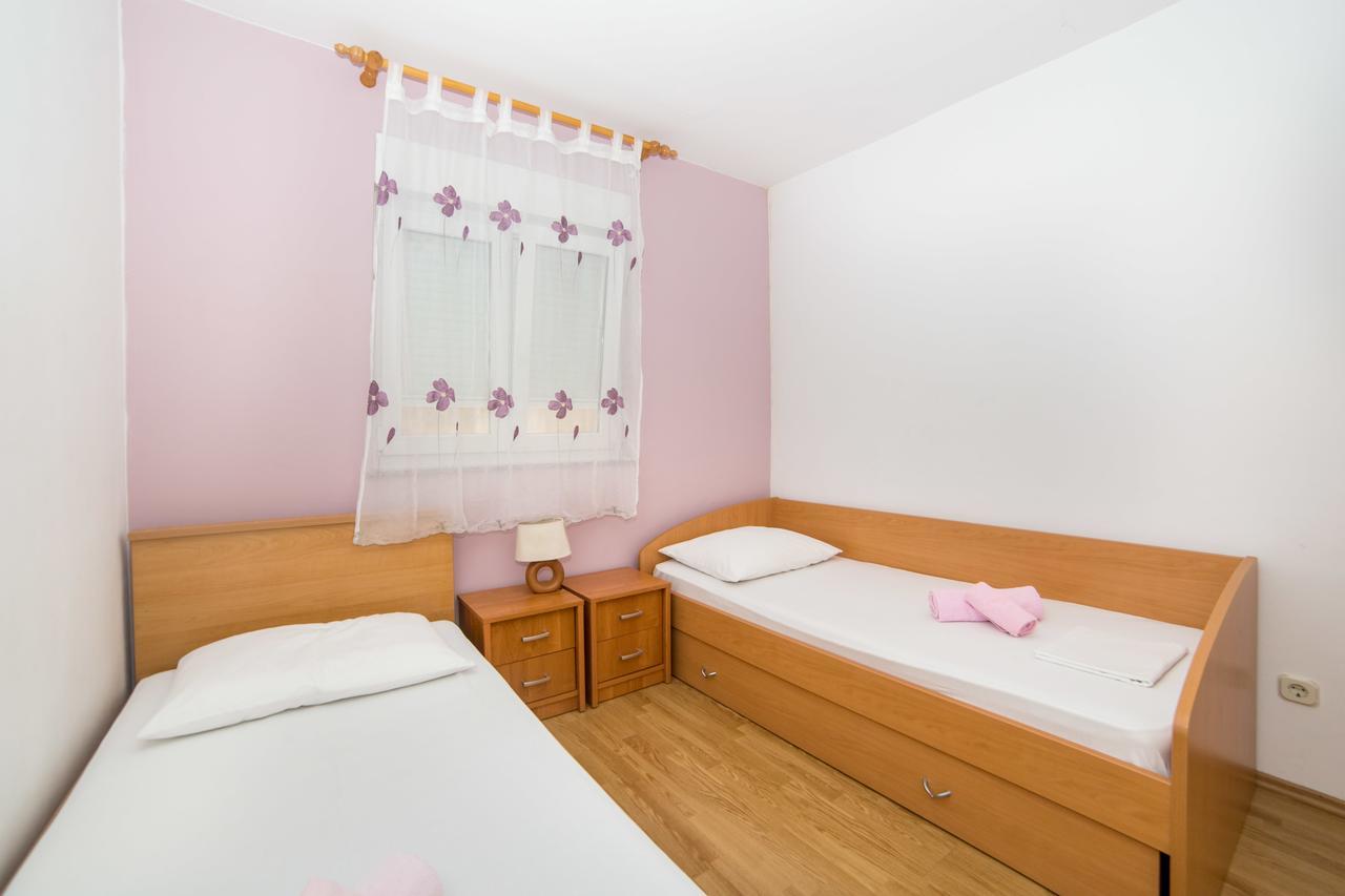 Apartment Clear Sky Башка-Вода Екстер'єр фото
