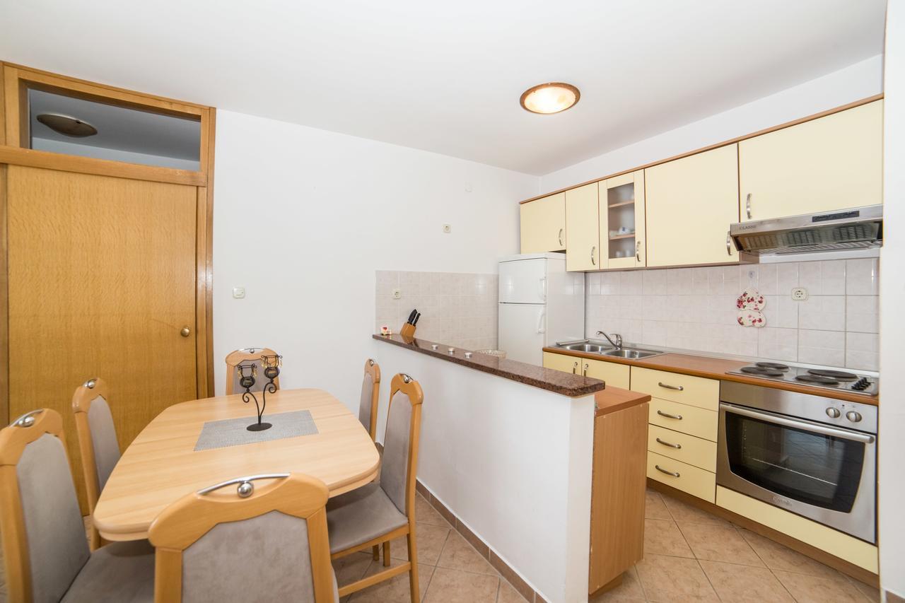 Apartment Clear Sky Башка-Вода Екстер'єр фото